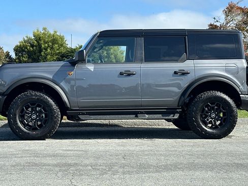 New 2026 Ford Bronco Badlands AWD/4WD image 9