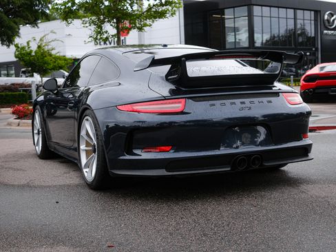 Used 2015 Porsche 911 GT3 RWD image 10