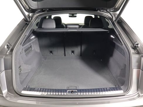 Used 2026 Audi Q8 Premium Plus w/ Premium Plus Package image 28