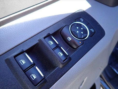 Used 2019 Ford F150 XLT w/ Equipment Group 302A Luxury AWD/4WD image 14