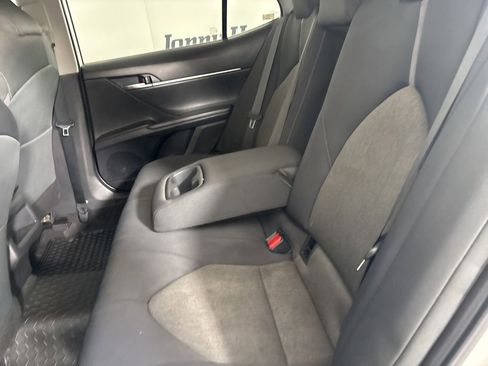 Used 2021 Toyota Camry LE FWD image 22