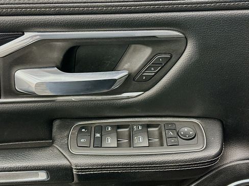 Used 2022 RAM 1500 Laramie w/ Sport Appearance Package image 15