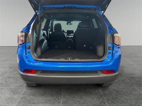 New 2026 Jeep Compass Limited image 12