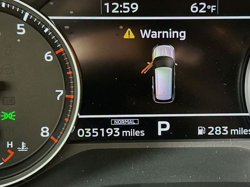 Used 2024 Mitsubishi Outlander SE image 19