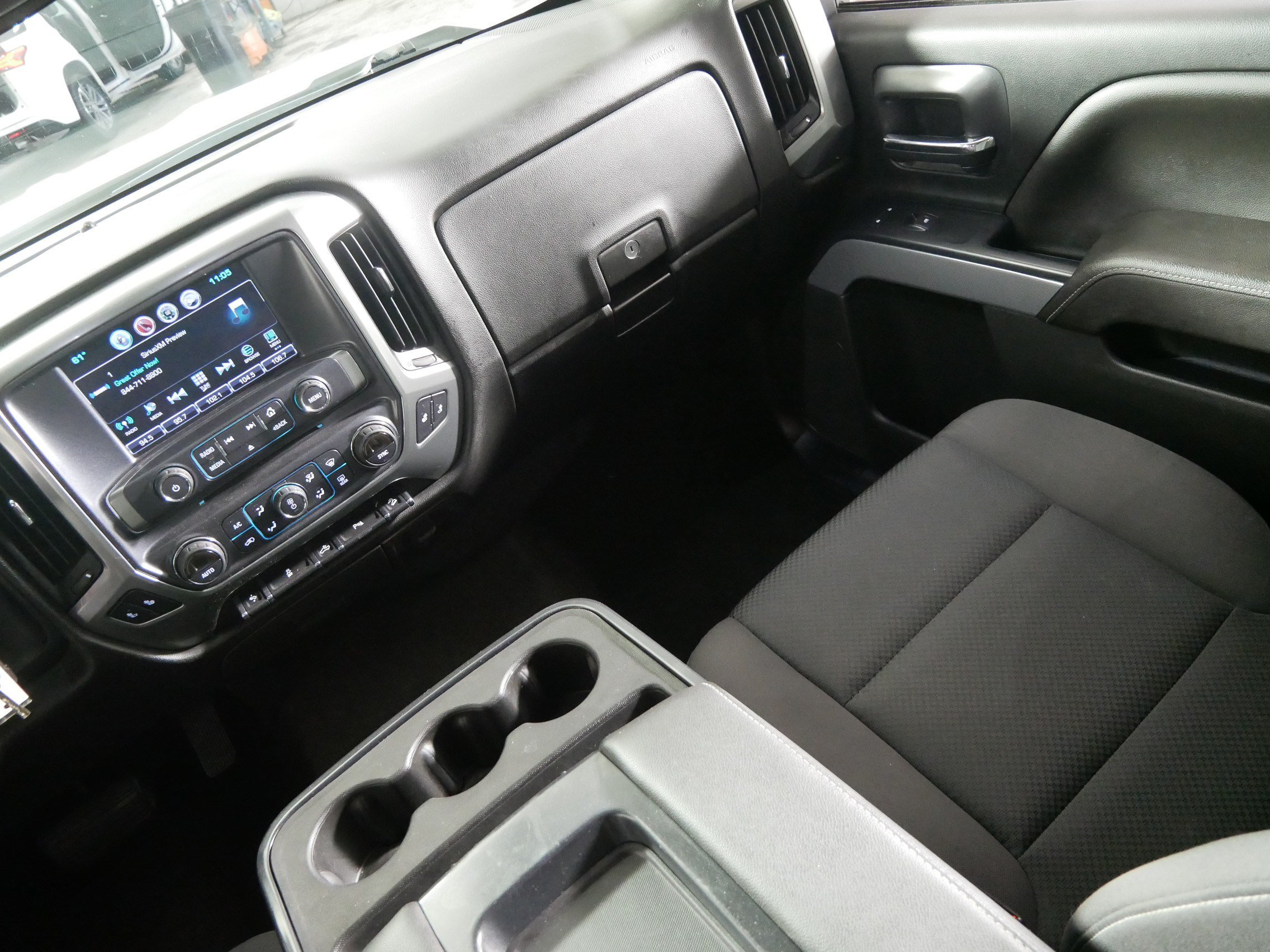 Used 2017 Chevrolet Silverado 1500 LT w/ All Star Edition AWD/4WD image 11