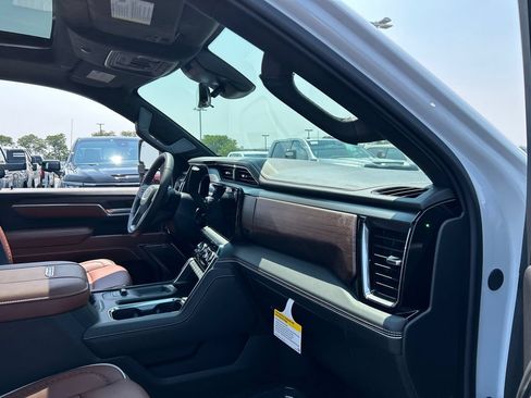 New 2026 GMC Sierra 2500 Denali Ultimate w/ Snow Plow Prep/Camper Package AWD/4WD image 41