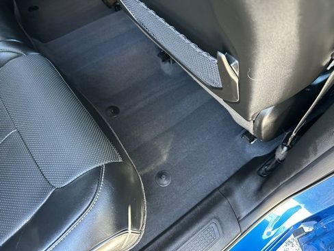 Used 2023 Jeep Grand Cherokee Overland w/ Luxury Tech Group IV image 18