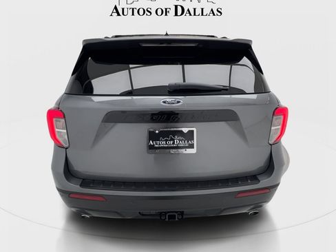 Used 2023 Ford Explorer ST-Line w/ Class IV Trailer Tow Package RWD image 9