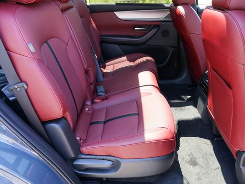 Used 2025 MAZDA CX-70 Plug-In Hybrid w/ Premium Plus image 33