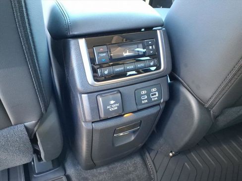 New 2026 Subaru Ascent Bronze Edition image 8