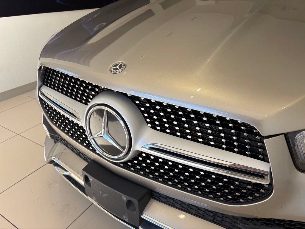 Used 2021 Mercedes-Benz GLE 350 4MATIC image 10