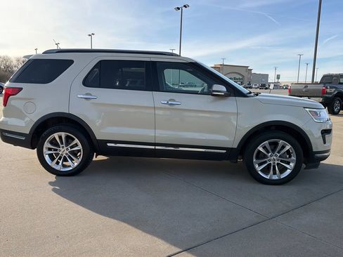 Used 2018 Ford Explorer Limited w/ Equipment Group 301A image 21