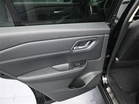 New 2026 Nissan Rogue SV image 36