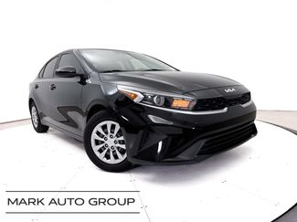 Certified 2022 Kia Forte Sedan FWD video 1