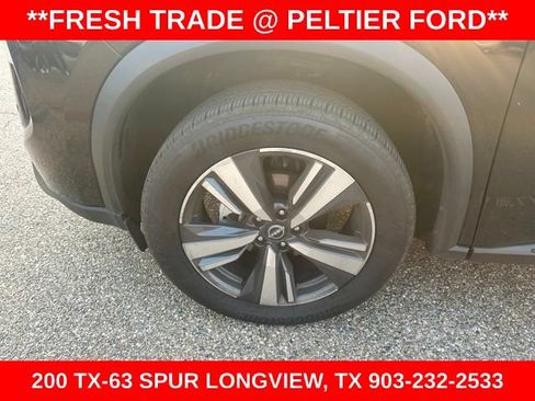 Used 2026 Nissan Rogue SL FWD image 5