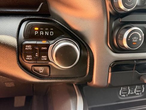 Used 2020 RAM 1500 Big Horn AWD/4WD image 21