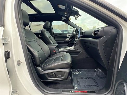 Used 2023 Ford Explorer ST w/ Equipment Group 401A image 32