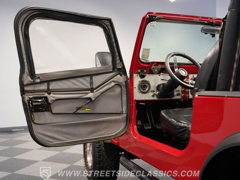 Used 1986 Jeep CJ 7 image 36