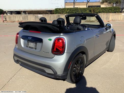 Used 2024 MINI Cooper Convertible image 5