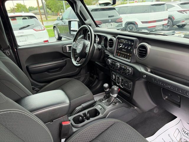Used 2021 Jeep Wrangler Unlimited Sport AWD/4WD image 5