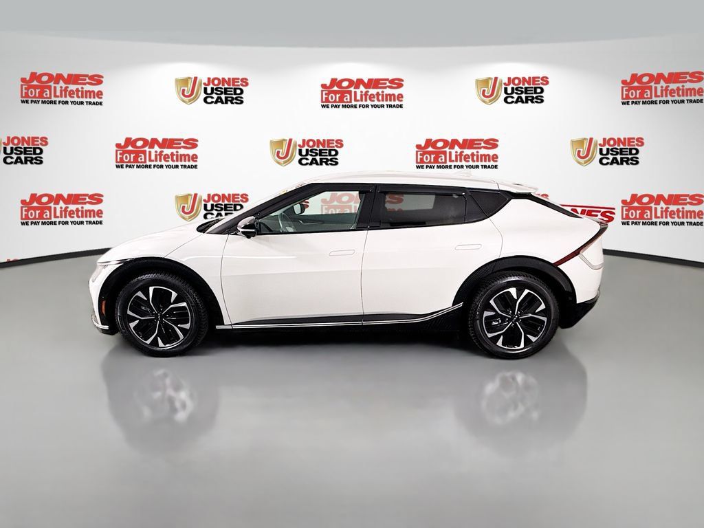 Used 2022 Kia EV6 Wind w/ Wind Technology Package AWD/4WD image 14