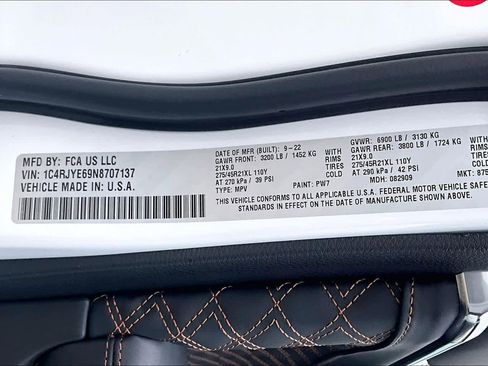 Used 2022 Jeep Grand Cherokee Summit image 36