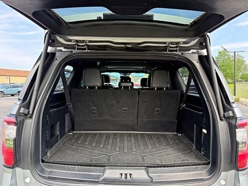 Used 2021 Ford Expedition Max Limited AWD/4WD image 22