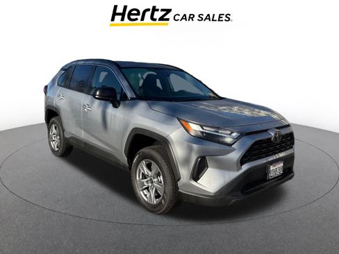 Used 2025 Toyota RAV4 LE image 1