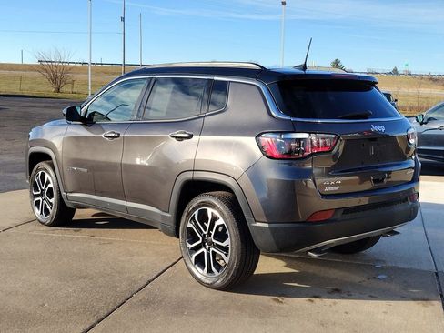 Used 2023 Jeep Compass Limited w/ Sun and Sound Group image 22