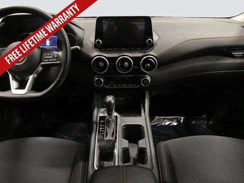 Used 2025 Nissan Sentra SR FWD image 21