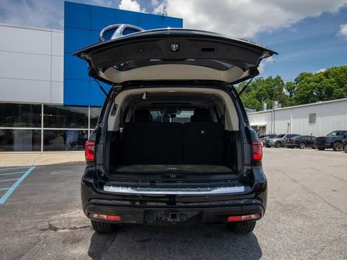Used 2019 INFINITI QX80 Luxe w/ 22" Wheel Package RWD image 18