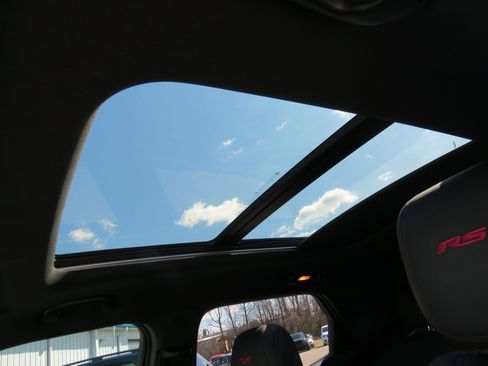 Certified 2025 Chevrolet TrailBlazer RS w/ Convenience Package image 16