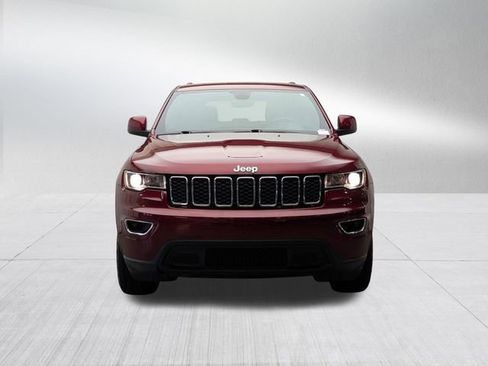 Used 2022 Jeep Grand Cherokee Laredo X AWD/4WD image 2