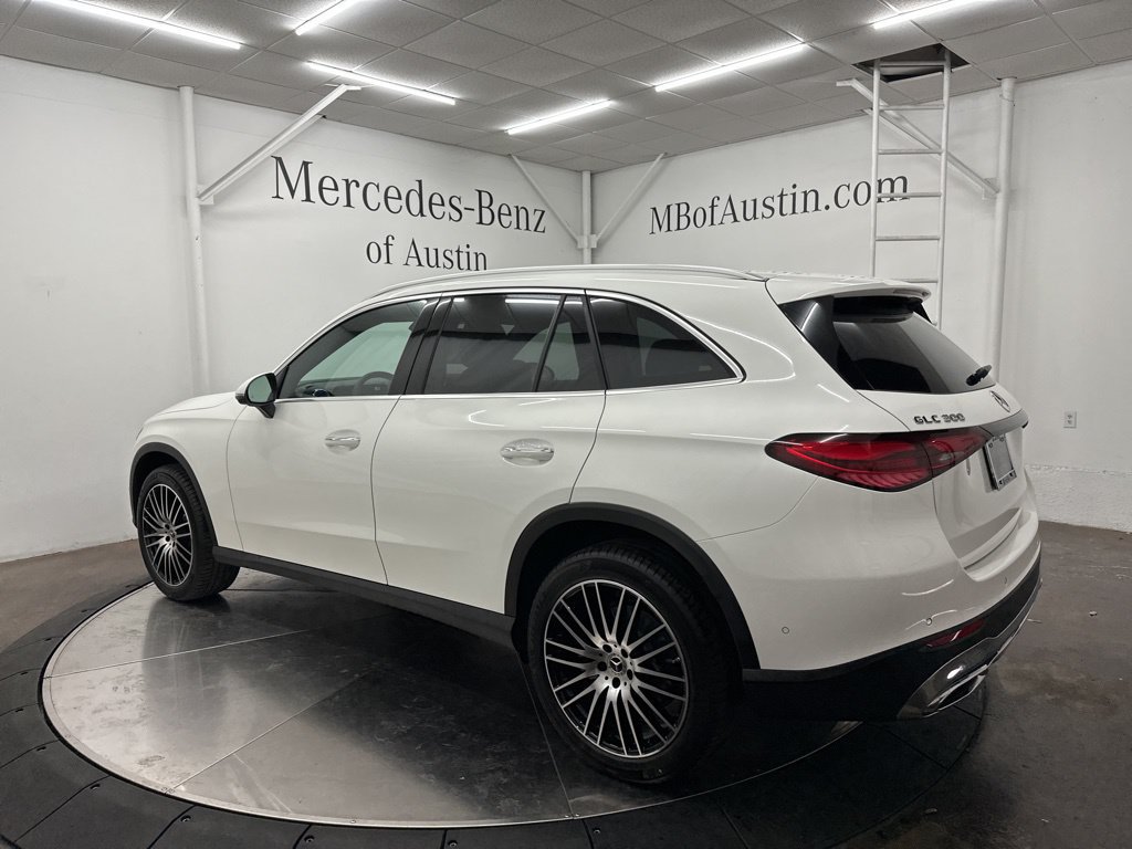 Used 2026 Mercedes-Benz GLC 300 image 5