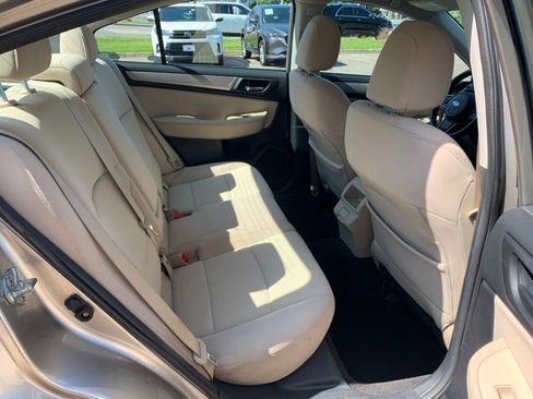 Used 2019 Subaru Legacy 2.5i Premium AWD/4WD image 31