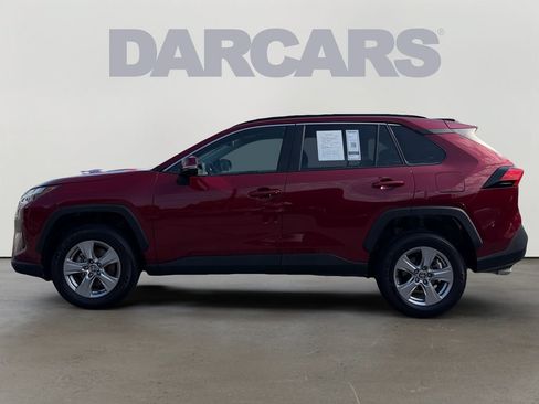 Used 2025 Toyota RAV4 XLE FWD image 4