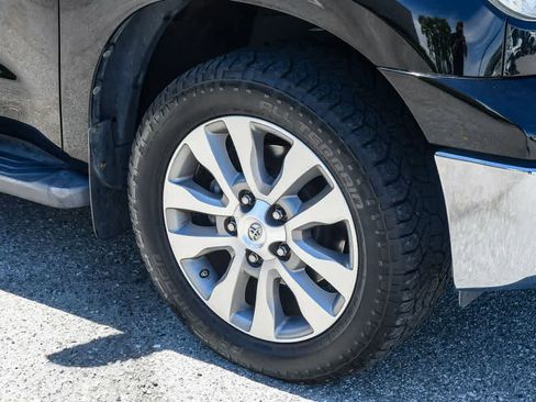 Used 2013 Toyota Tundra Platinum w/ Platinum Pkg RWD image 11