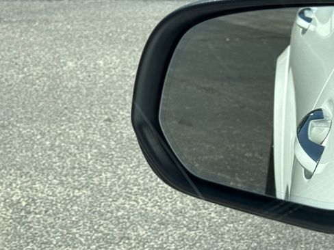 New 2026 Mercedes-Benz GLS 580 4MATIC image 22