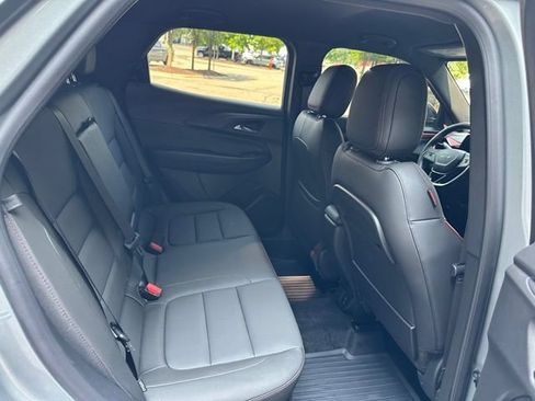 Used 2025 Chevrolet TrailBlazer RS w/ Convenience Package AWD/4WD image 26