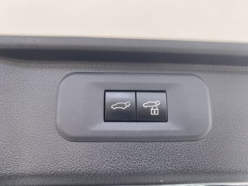 Used 2024 Toyota Grand Highlander XLE image 37