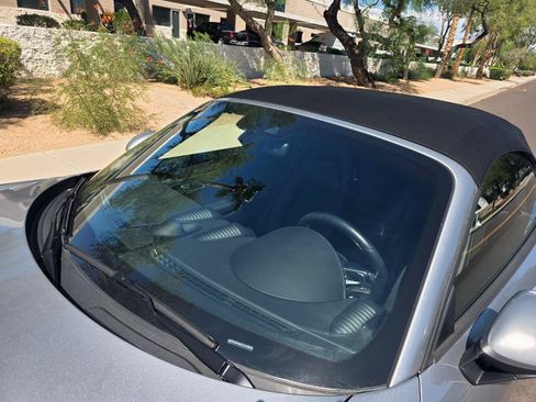 Used 2018 Porsche 718 Boxster S RWD image 16