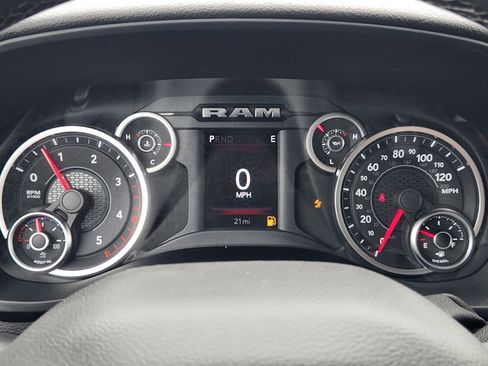 New 2026 RAM 2500 Lone Star AWD/4WD image 16