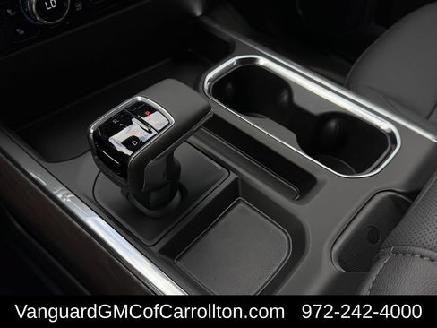 New 2026 GMC Sierra 1500 SLT AWD/4WD image 15