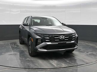 New 2026 Hyundai Tucson Blue SE video 2