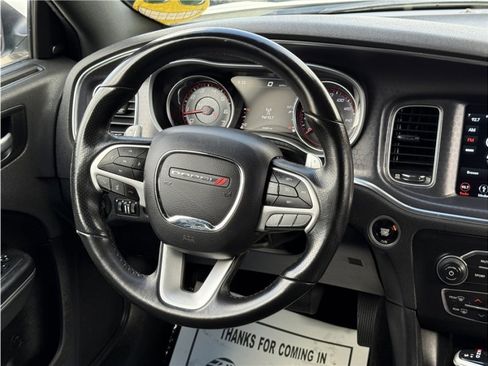 Used 2018 Dodge Charger R/T image 36