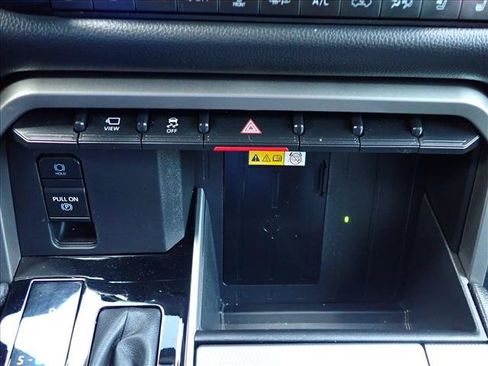 Used 2024 Toyota Sequoia Limited AWD/4WD image 21