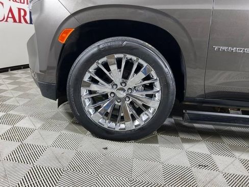 Used 2021 Chevrolet Tahoe High Country w/ Premium Package image 19