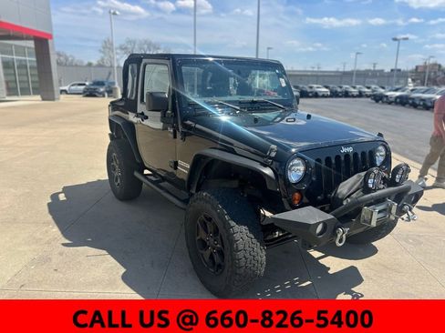 Used 2013 Jeep Wrangler Sport image 4