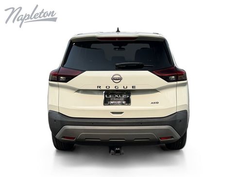 Used 2023 Nissan Rogue S AWD/4WD image 4