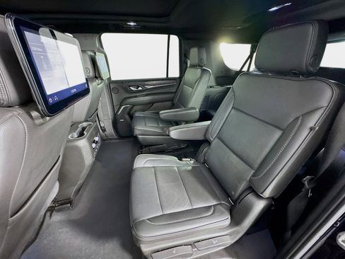 Certified 2021 GMC Yukon XL Denali w/ Denali Premium Package image 23